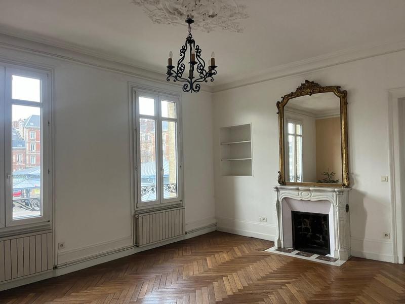 Appartement - 90 m² - 4 pièces