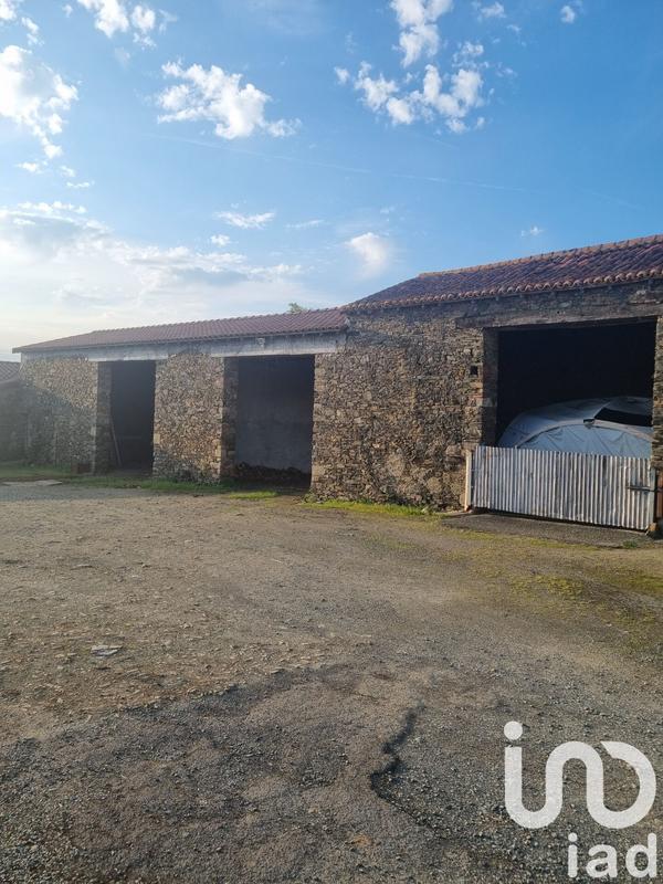 Maison - 96 m² - 4 pièces