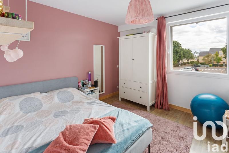 Maison - 198 m² - 9 pièces