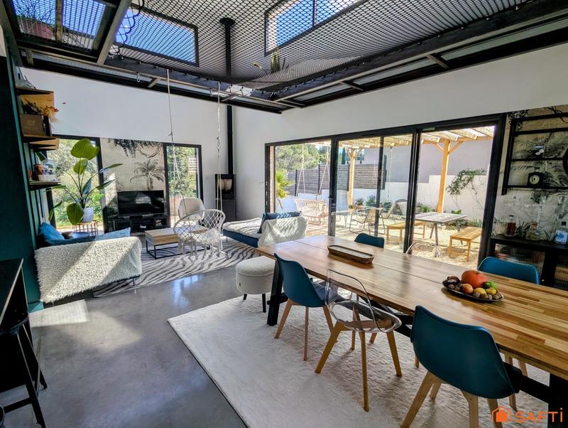 Maison - 168 m² - 6 pièces