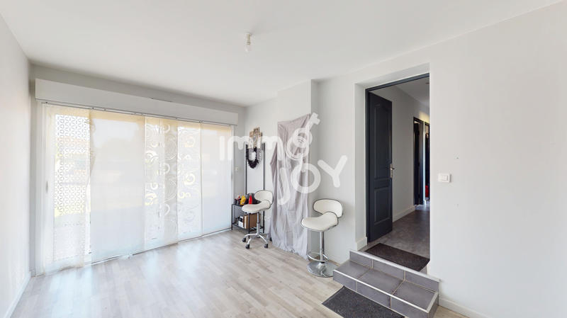 Maison - 145 m² - 6 pièces