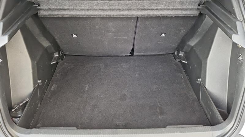 Peugeot 2008 Business bluehdi 130 ss eat8 active