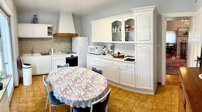 Maison - 116 m² - 9 pièces