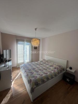 Maison - 118 m² - 6 pièces