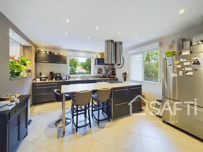 Villa - 290 m² - 7 pièces