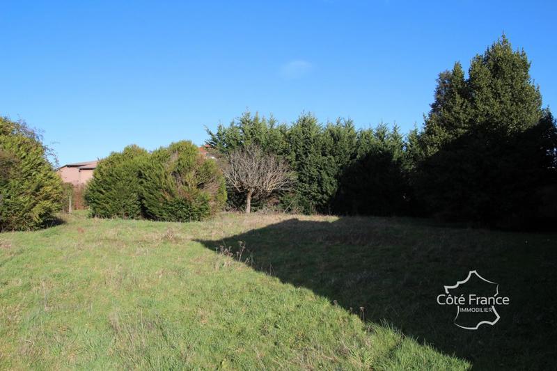 Terrain constructible - 1 134 m²