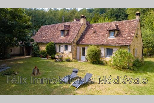Maison - 170 m² - 6 pièces