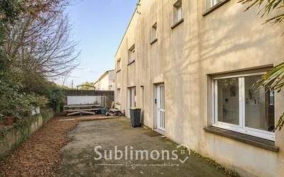 Local commercial - 220 m²