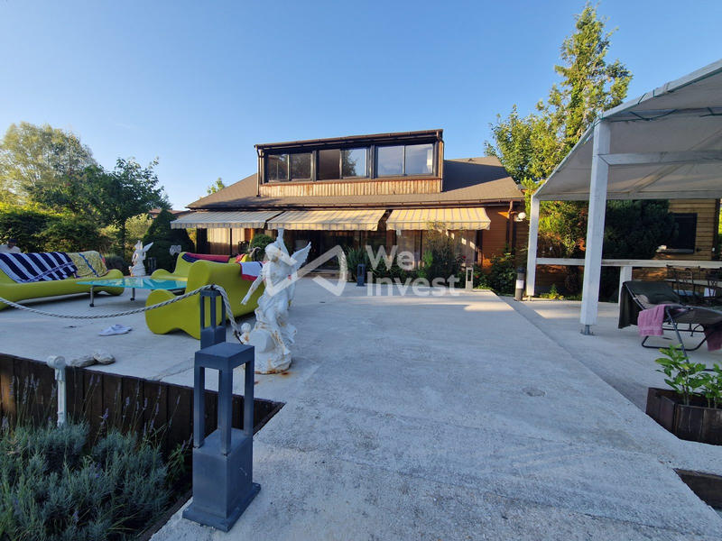 Châlet - 193 m² - 7 pièces