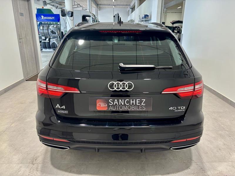 Audi quattro A4 V phase 3 2.0 40 204 Avant Sport Cuir