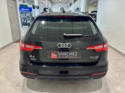 Audi quattro A4 V phase 3 2.0 40 204 Avant Sport Cuir