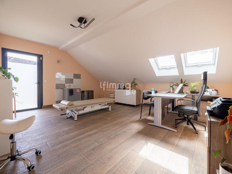 Maison - 193 m² - 7 pièces