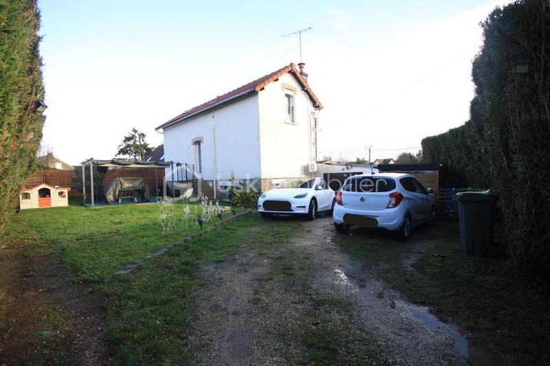 Maison de village - 74 m² - 4 pièces