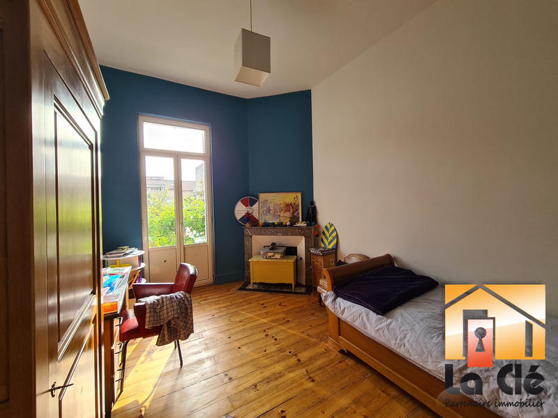 Maison - 189 m² - 8 pièces