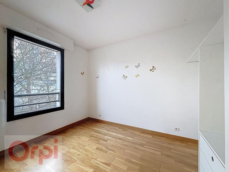 Appartement - 100 m² - 4 pièces