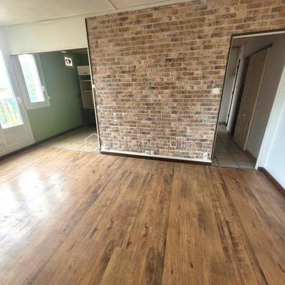 Appartement - 56 m² - 4 pièces