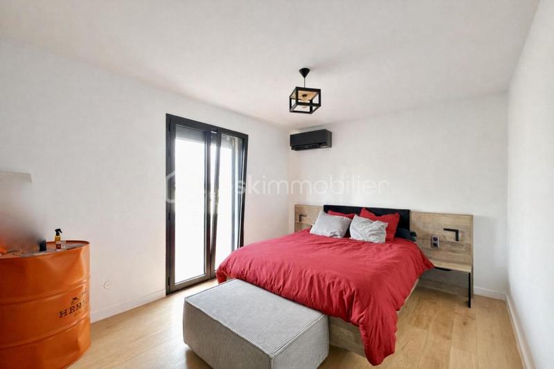 Pavillon - 132 m² - 6 pièces