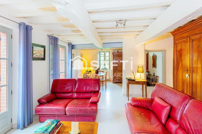 Maison - 204 m² - 7 pièces