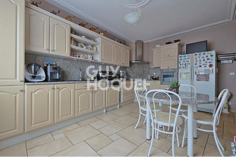 Maison - 125 m² - 5 pièces