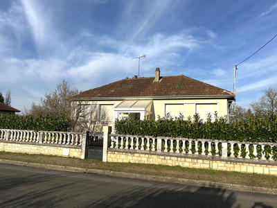 Maison - 80 m² - 5 pièces