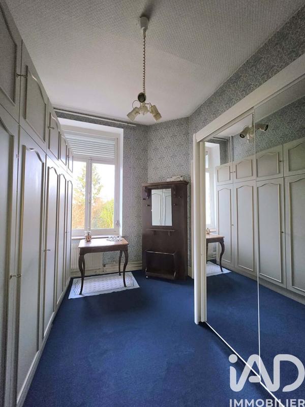 Maison - 292 m² - 12 pièces