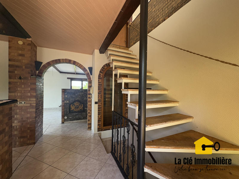 Maison - 159 m² - 6 pièces