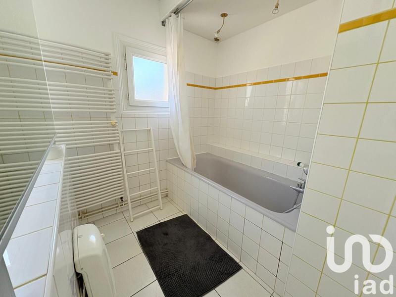 Maison de ville - 273 m² - 9 pièces