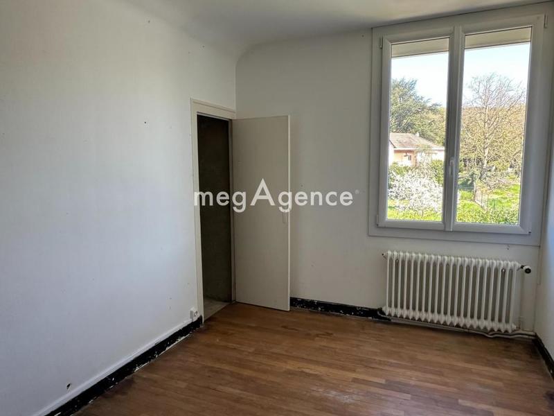 Maison - 190 m² - 10 pièces