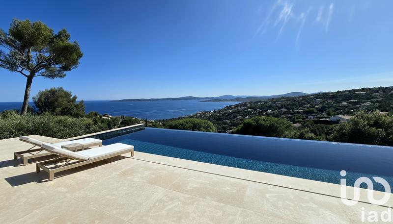 Maison - 229 m² - 6 pièces