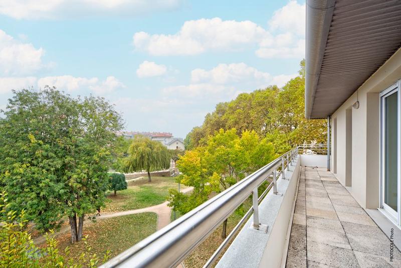 Maison - 158 m² - 5 pièces