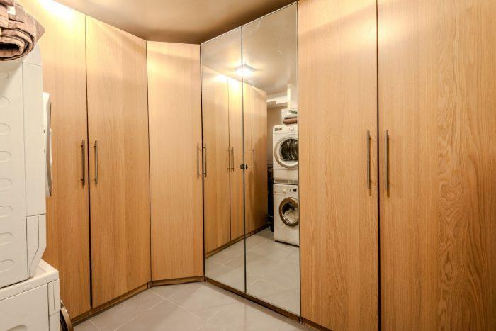 Maison traditionnelle - 299 m² - 7 pièces