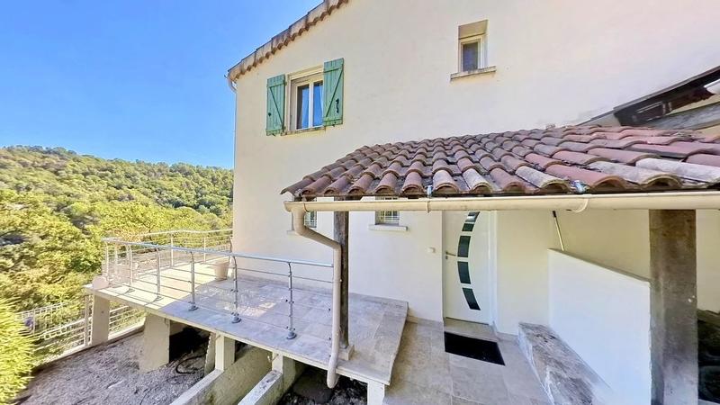 Maison - 116 m² - 5 pièces