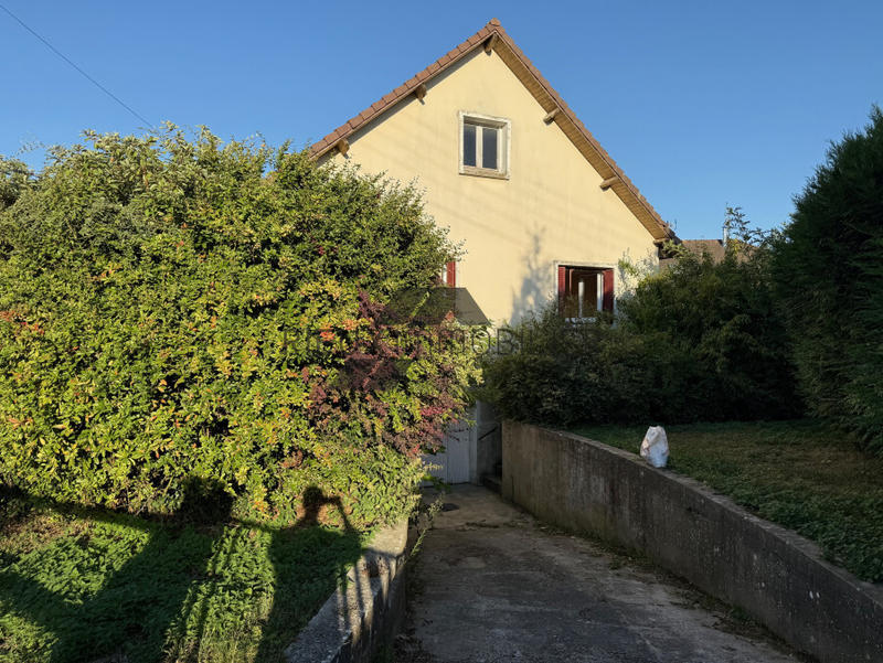 Propriété - 82 m² - 4 pièces