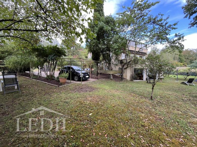 Maison de campagne - 205 m² - 6 pièces