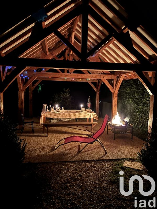 Maison - 151 m² - 8 pièces