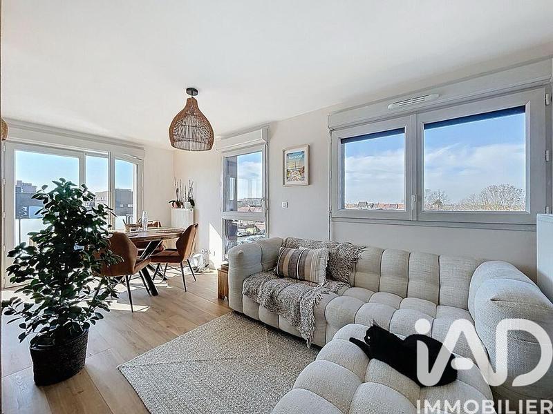 Appartement - 60 m² - 3 pièces