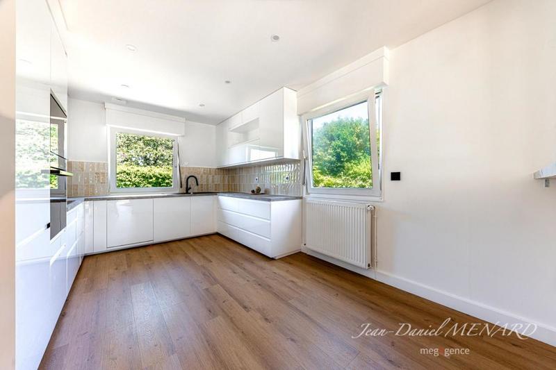 Maison d'architecte - 290 m² - 8 pièces