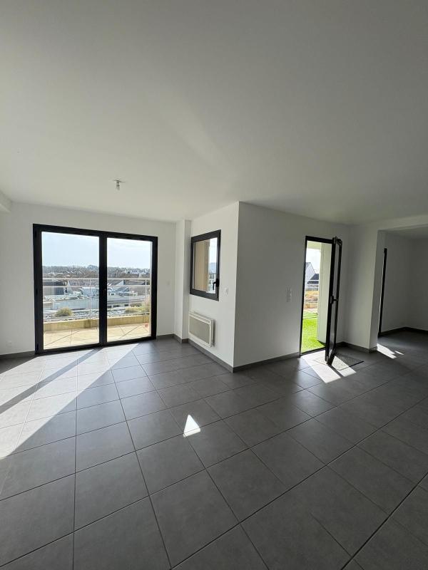 Appartement - 111 m² - 4 pièces