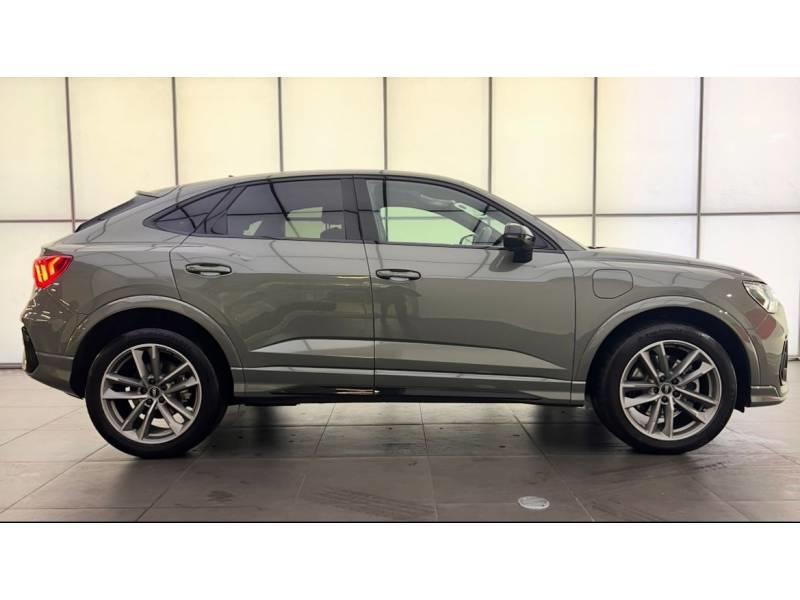 Audi Q3 Sportback 45 TFSIe 245 ch s tronic 6 s line