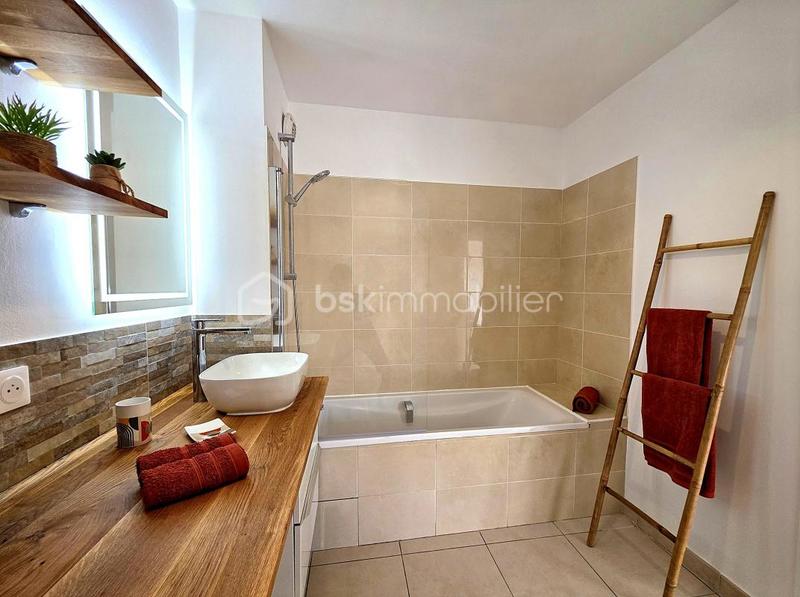 Appartement - 46 m² - 2 pièces