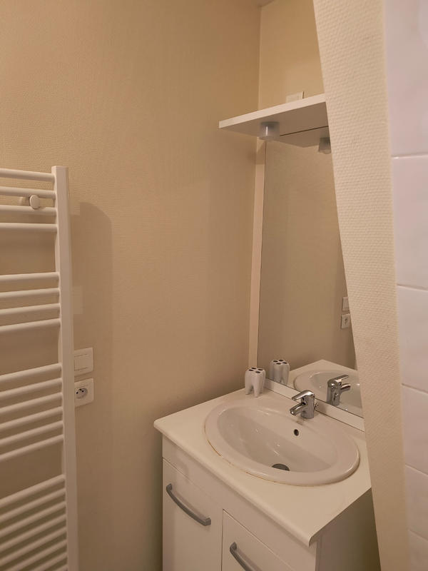 Appartement - 94 m² - 4 pièces