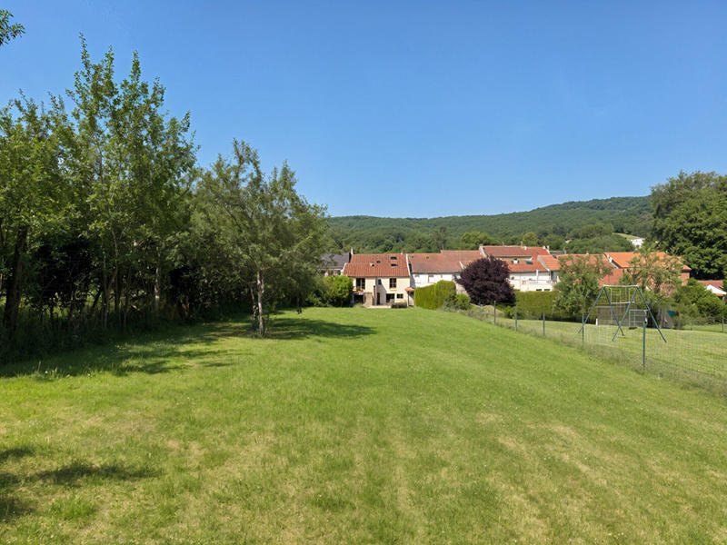 Maison - 269 m² - 9 pièces