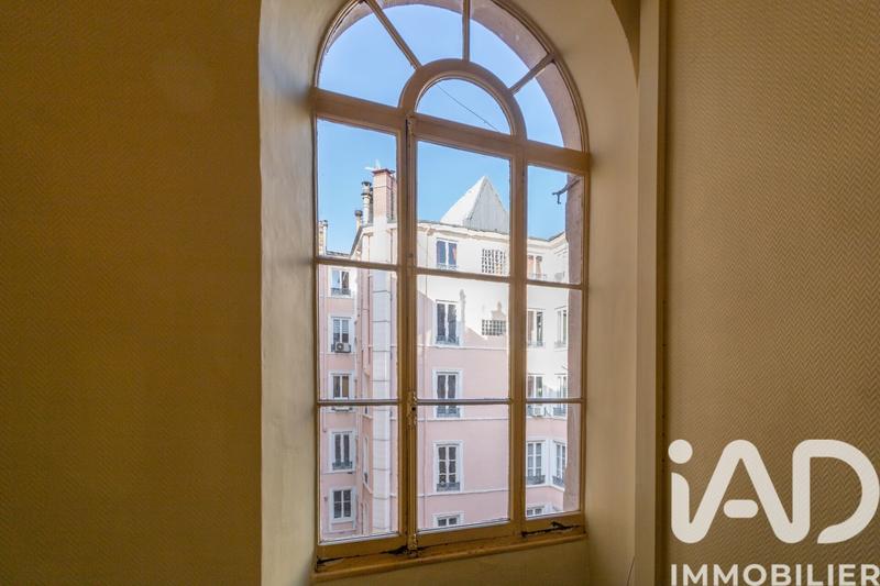 Appartement - 130 m² - 4 pièces