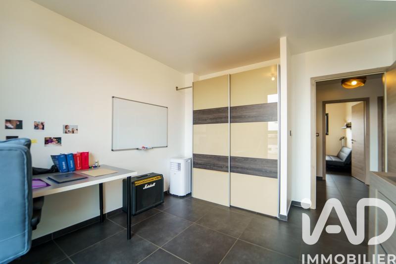 Maison - 141 m² - 6 pièces