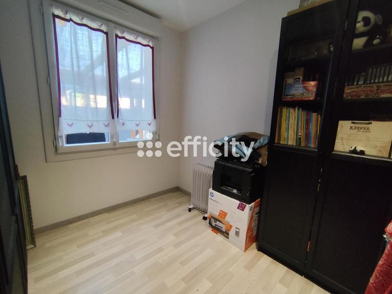 Entrepôt - 208 m² - 5 pièces