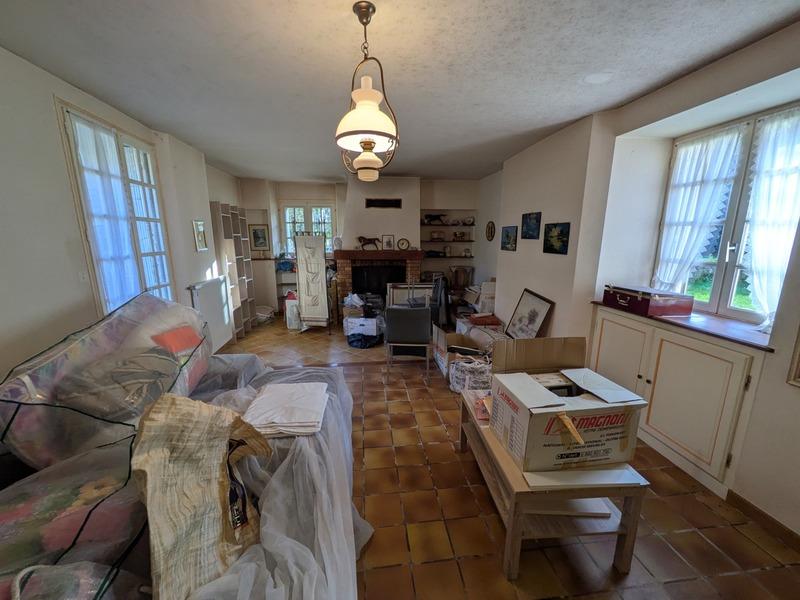 Propriété - 180 m² - 6 pièces