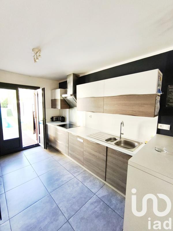 Maison - 90 m² - 5 pièces