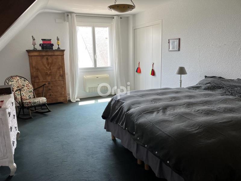 Maison - 178 m² - 7 pièces