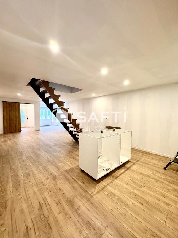 Maison de ville - 117 m² - 5 pièces