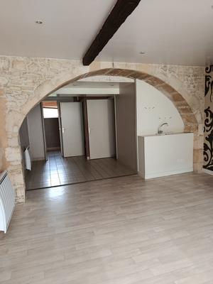 Maison - 90 m² - 2 pièces